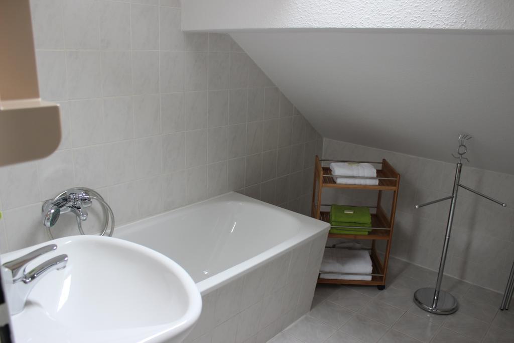 Aparthotel 1A Цвиккау Номер фото