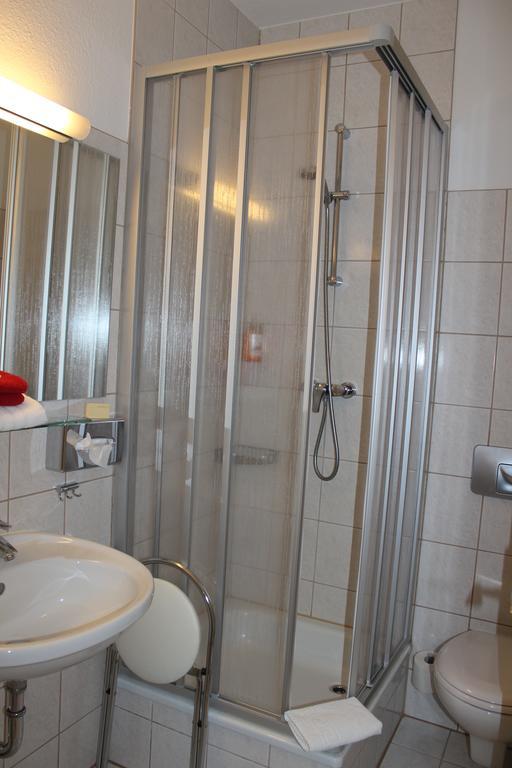 Aparthotel 1A Цвиккау Номер фото